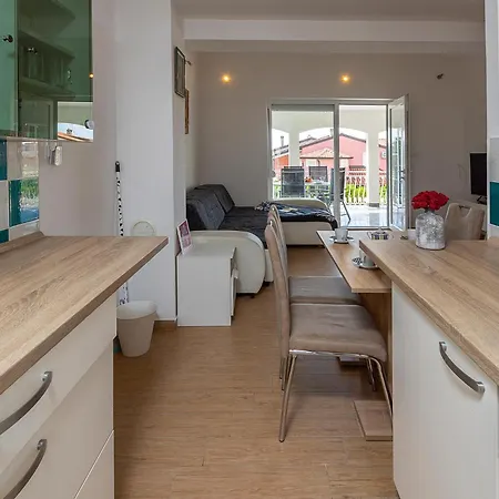 Holiday home Amazing In With Wifi