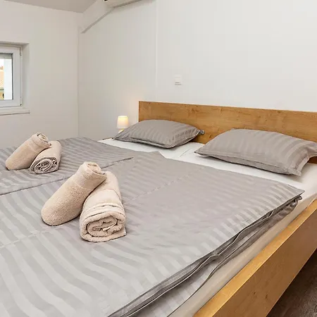 Amazing In With Wifi Holiday home Rosini